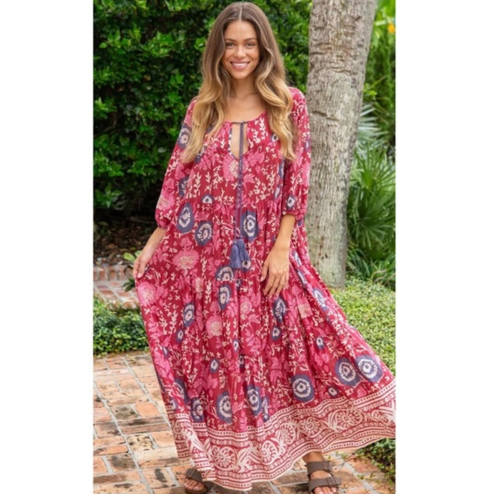 NATURAL LIFE Red and Blue Floral Maxi Dress